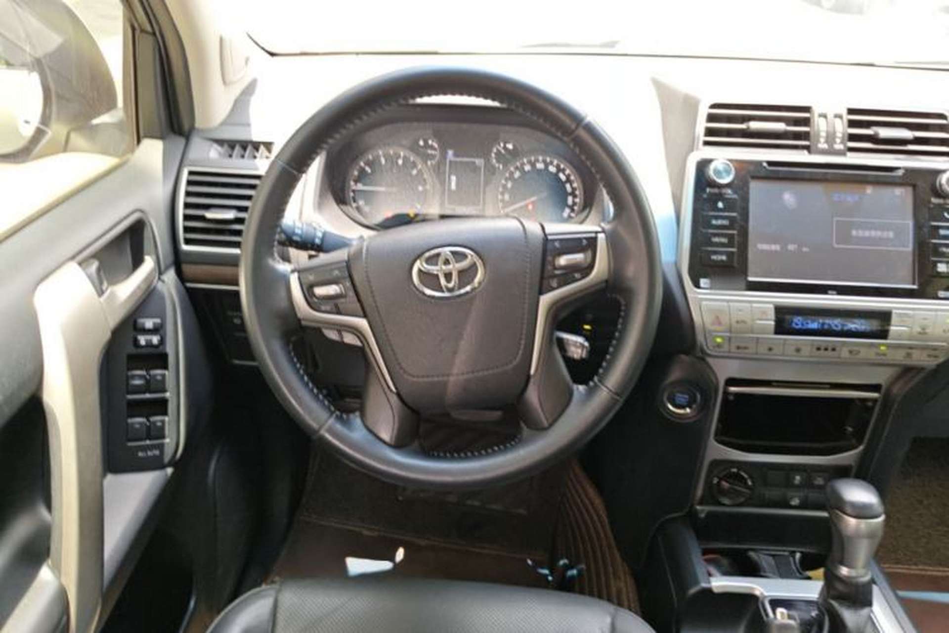 Used Toyota Prado 2018 3.5L Automatic TX-L NAVI Steering Wheel