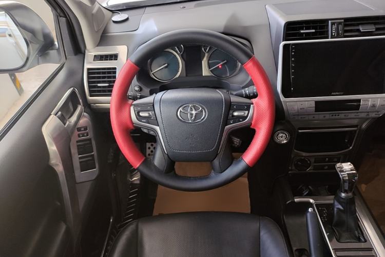 Used Toyota Prado 2018 3.5L Automatic TX-L with Rear-Mounted Spare Tire Steering Wheel