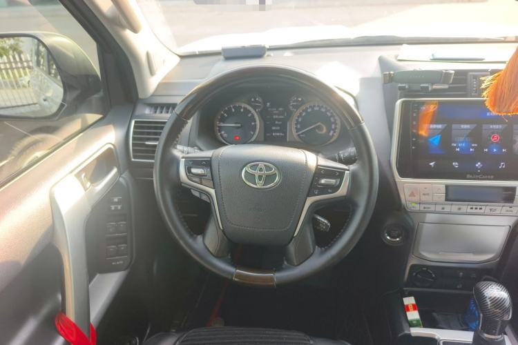 Used Toyota Prado 2018 3.5L Automatic TX-L NAVI Steering Wheel
