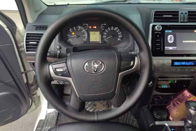 Used Toyota Prado 2018 3.5L Automatic TX Steering Wheel