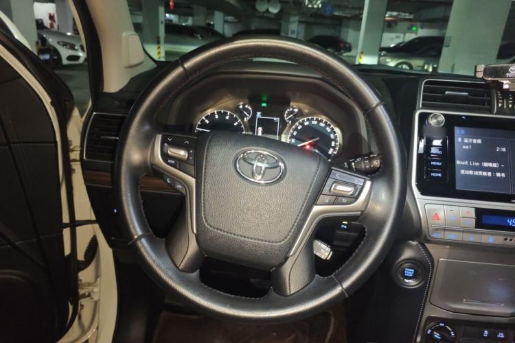 Used Toyota Prado 2018 3.5L Automatic TX-L with Rear-Mounted Spare Tire Steering Wheel
