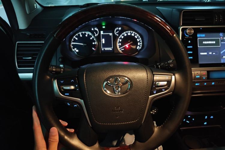 Used Toyota Prado 2018 3.5L Automatic TX-L NAVI with Rear-Mounted Spare Tire Steering Wheel