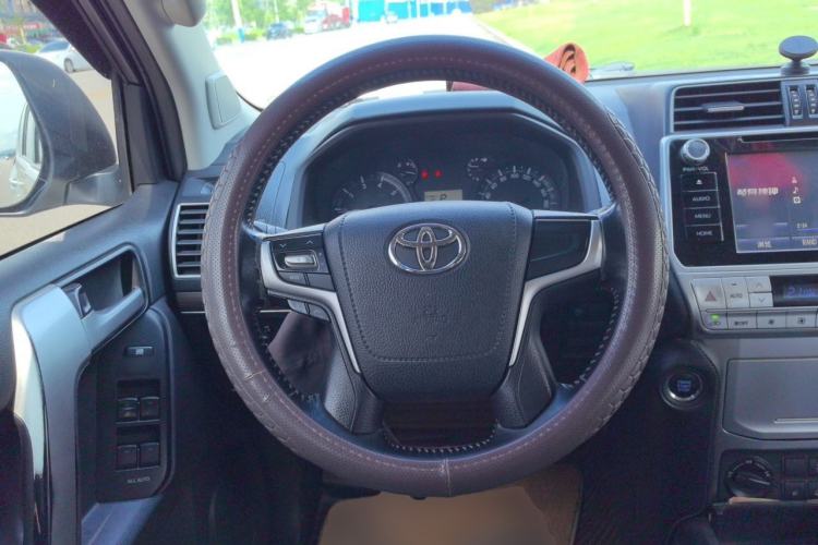 Used Toyota Prado 2018 3.5L Automatic TX Steering Wheel