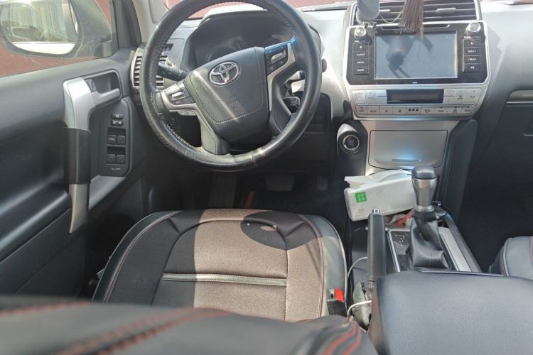 Used Toyota Prado 2018 3.5L Automatic TX-L with Rear-Mounted Spare Tire Steering Wheel