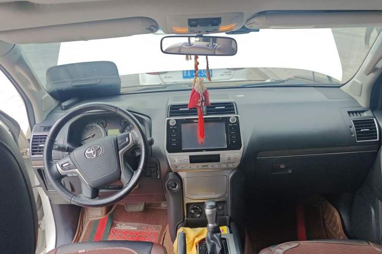Used Toyota Prado 2018 3.5L Automatic TX Steering Wheel
