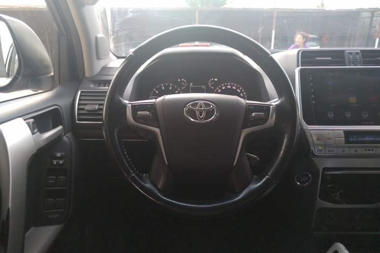Used Toyota Prado 2018 3.5L Automatic TX-L Steering Wheel