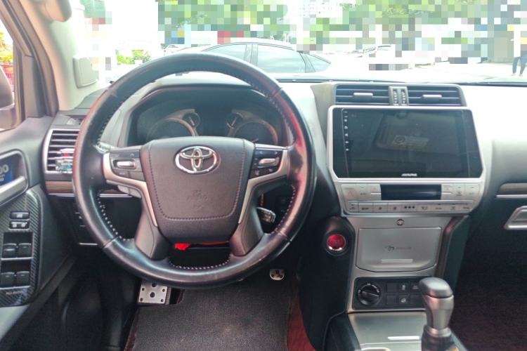 Used Toyota Prado 2018 3.5L Automatic TX-L Steering Wheel