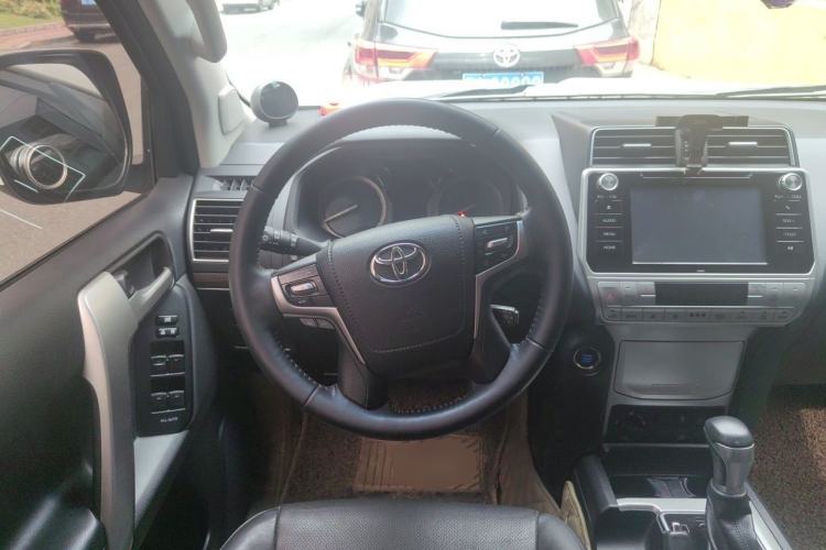 Used Toyota Prado 2018 3.5L Automatic TX Steering Wheel