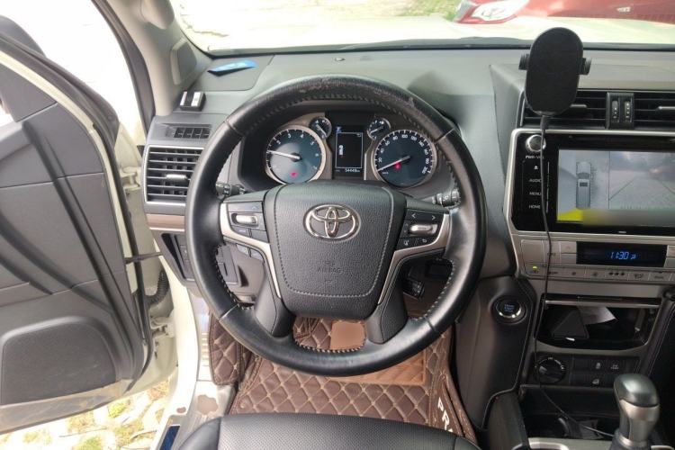 Used Toyota Prado 2018 3.5L Automatic TX-L with Rear-Mounted Spare Tire Steering Wheel