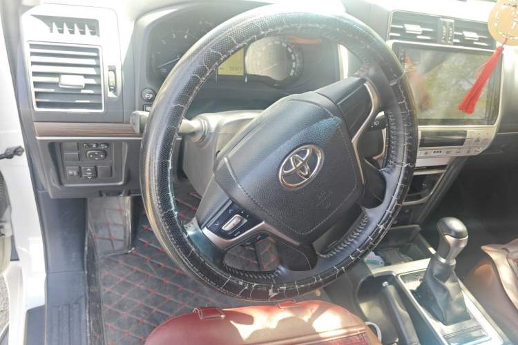 Used Toyota Prado 2018 3.5L Automatic TX Steering Wheel