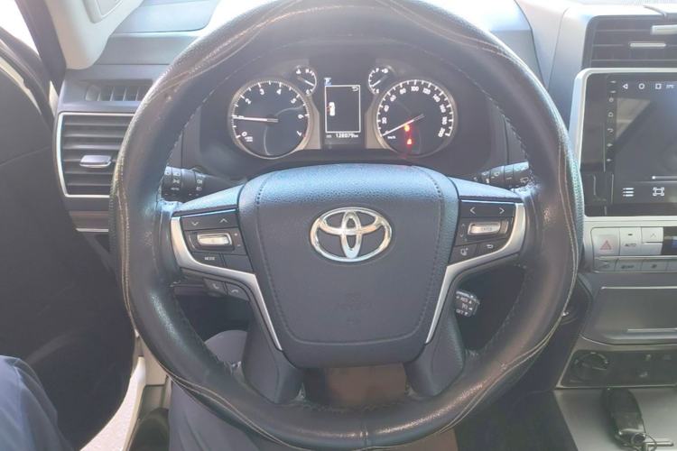 Used Toyota Prado 2018 3.5L Automatic TX-L NAVI Steering Wheel