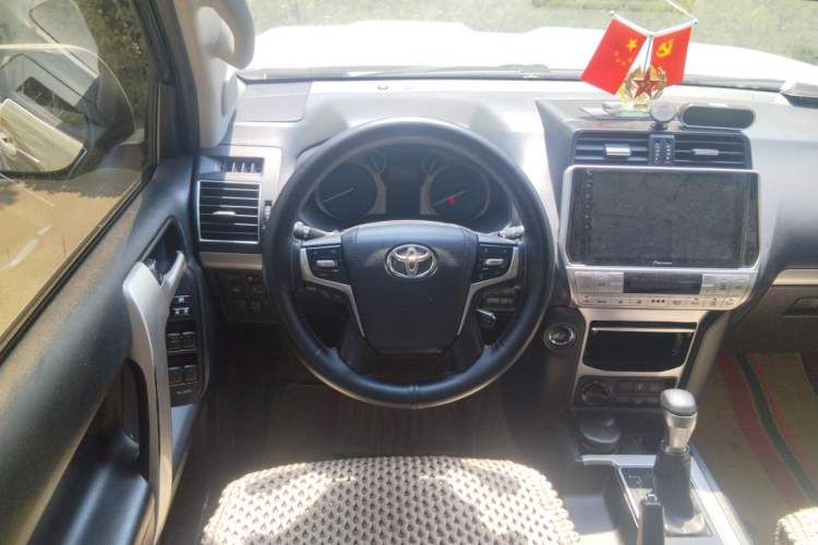Used Toyota Prado 2018 3.5L Automatic TX-L Steering Wheel
