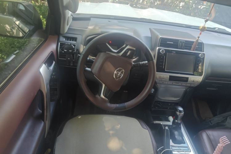 Used Toyota Prado 2018 3.5L Automatic TX Steering Wheel