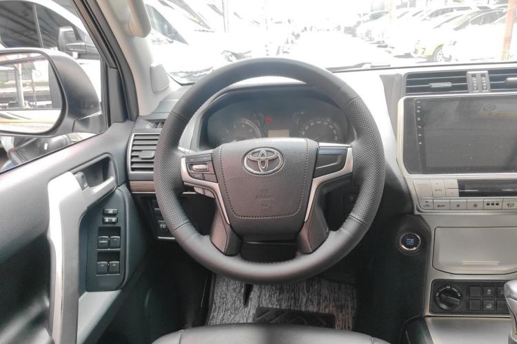Used Toyota Prado 2018 3.5L Automatic TX Steering Wheel