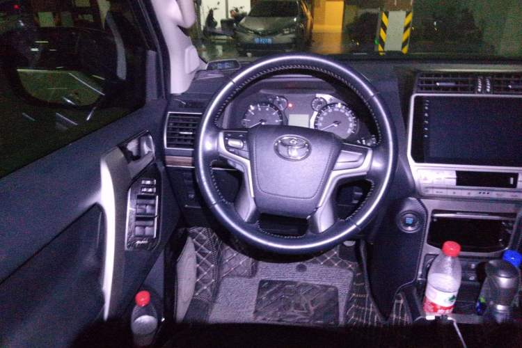 Used Toyota Prado 2018 3.5L Automatic TX Steering Wheel