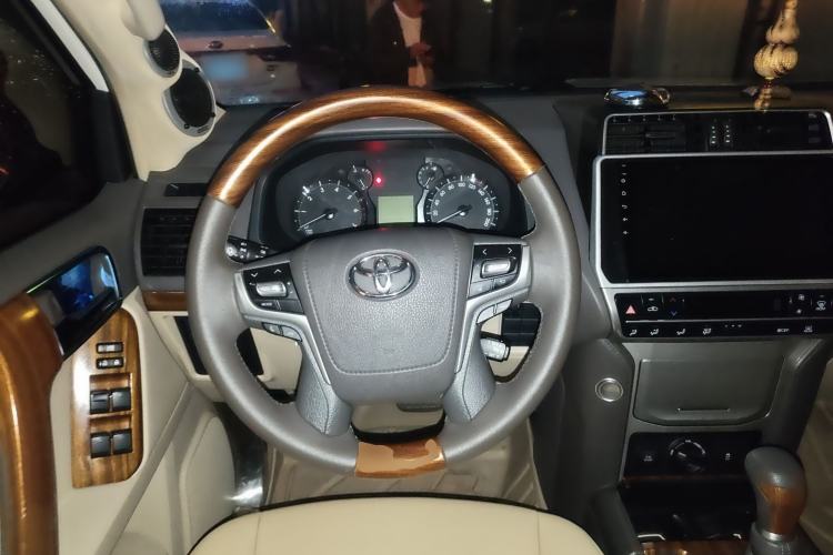 Used Toyota Prado  Steering Wheel