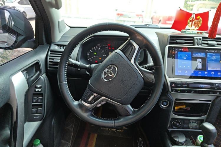 Used Toyota Prado 2018 3.5L Automatic SX Steering Wheel