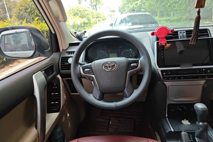 Used Toyota Prado  Steering Wheel