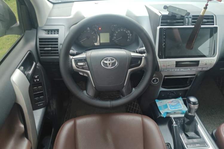 Used Toyota Prado  Steering Wheel