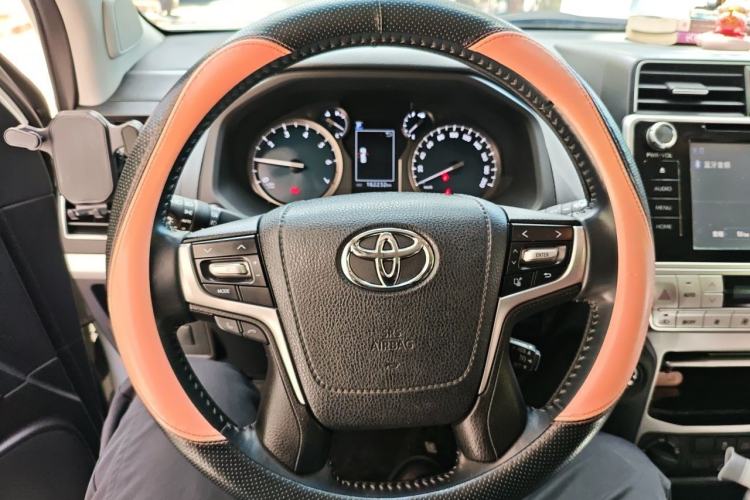 Used Toyota Prado 2018 3.5L Automatic TX-L with Rear-Mounted Spare Tire Steering Wheel