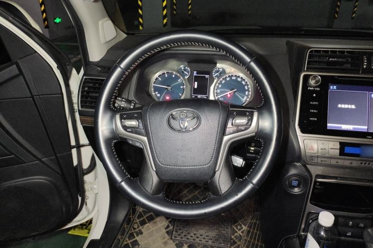 Used Toyota Prado 2018 3.5L Automatic TX-L with Rear-Mounted Spare Tire Steering Wheel
