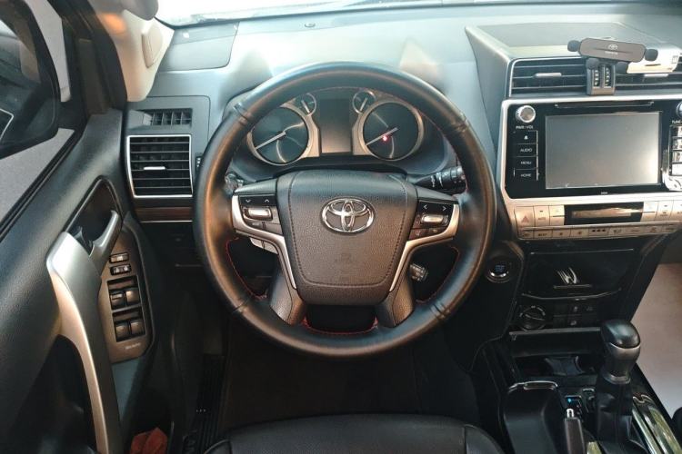 Used Toyota Prado 2018 3.5L Automatic TX-L with Rear-Mounted Spare Tire Steering Wheel