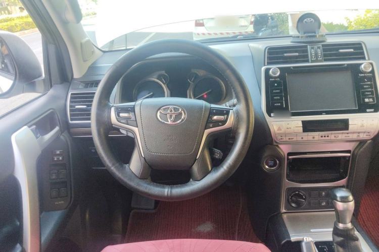 Used Toyota Prado 2018 3.5L Automatic TX-L with Rear-Mounted Spare Tire Steering Wheel