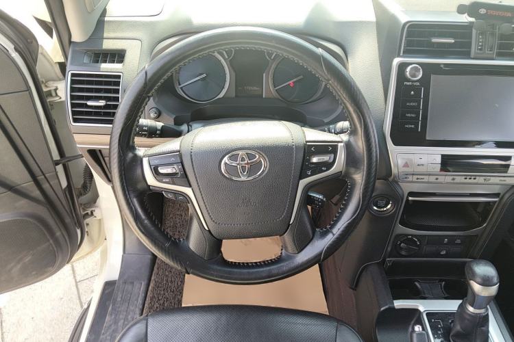 Used Toyota Prado 2018 3.5L Automatic TX-L with Rear-Mounted Spare Tire Steering Wheel