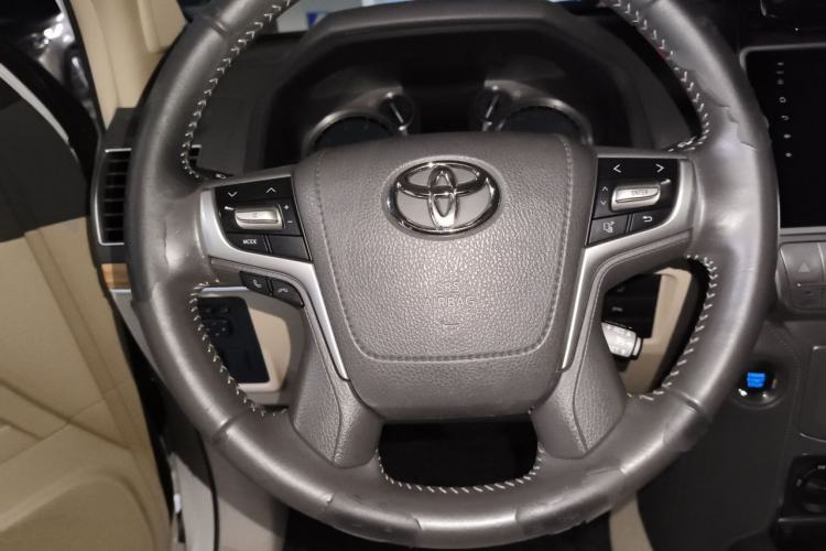 Used Toyota Prado 2018 3.5L Automatic TX-L with Rear-Mounted Spare Tire Steering Wheel