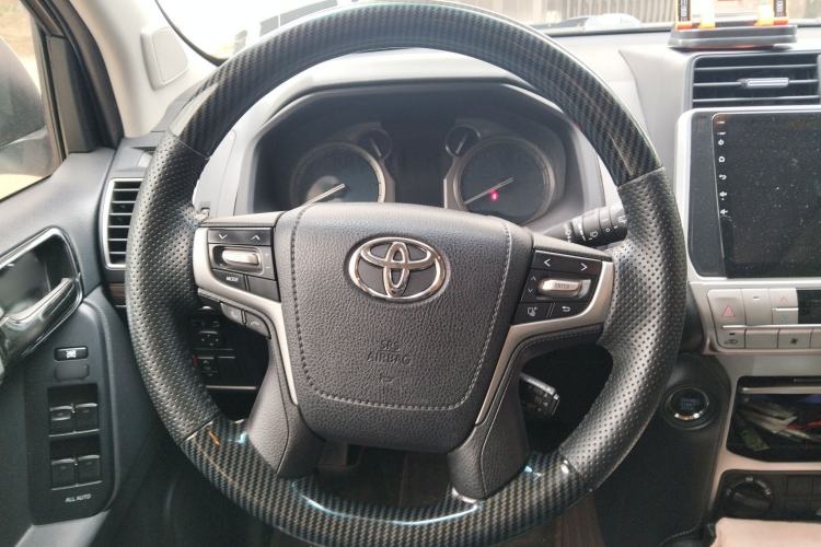 Used Toyota Prado 2018 3.5L Automatic TX-L with Rear-Mounted Spare Tire Steering Wheel