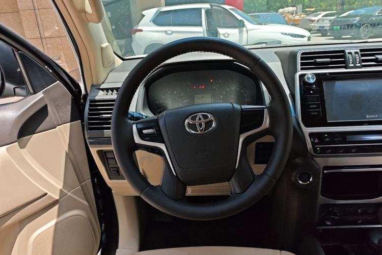 Used Toyota Prado 2018 3.5L Automatic SX Steering Wheel