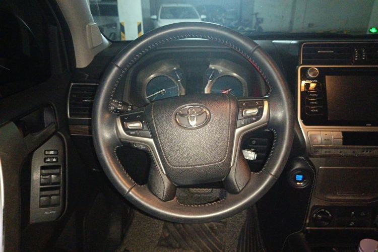 Used Toyota Prado 2018 3.5L Automatic TX-L with Rear-Mounted Spare Tire Steering Wheel