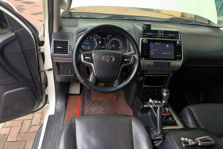 Used Toyota Prado 2018 3.5L Automatic TX-L NAVI with Rear-Mounted Spare Tire Steering Wheel