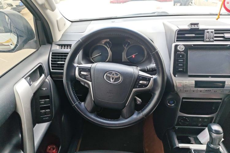 Used Toyota Prado 2018 3.5L Automatic TX-L NAVI Steering Wheel