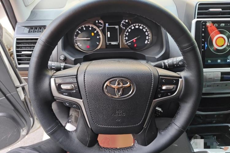 Used Toyota Prado 2018 3.5L Automatic TX-L with Rear-Mounted Spare Tire Steering Wheel