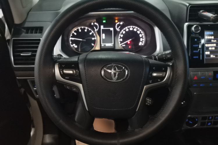 Used Toyota Prado 2018 3.5L Automatic TX-L with Rear-Mounted Spare Tire Steering Wheel