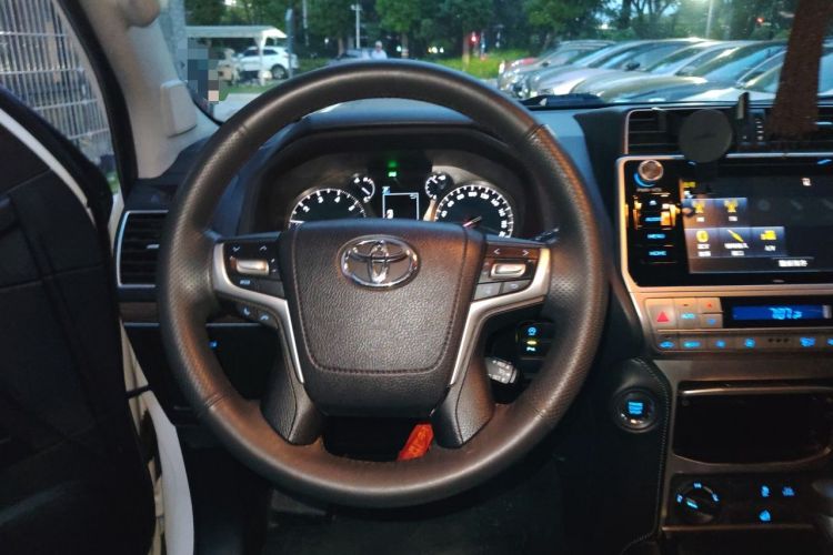 Used Toyota Prado 2018 3.5L Automatic TX-L with Rear-Mounted Spare Tire Steering Wheel
