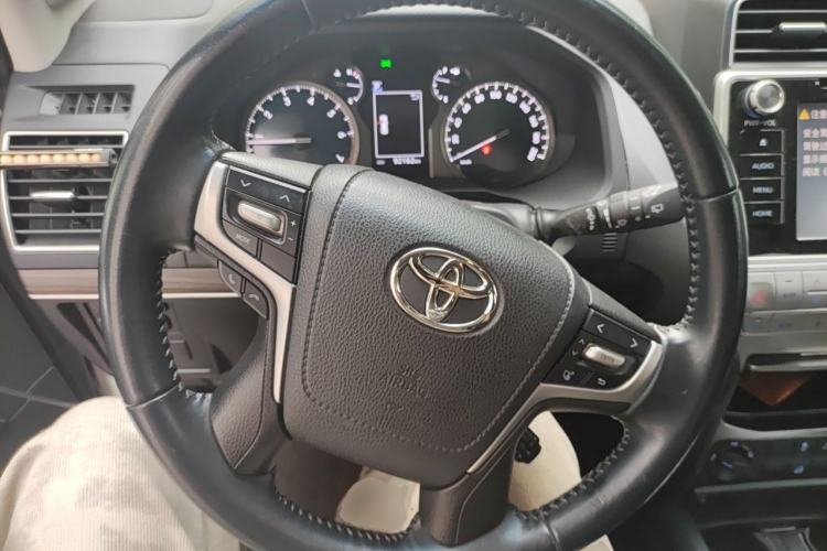 Used Toyota Prado 2018 3.5L Automatic TX-L with Rear-Mounted Spare Tire Steering Wheel