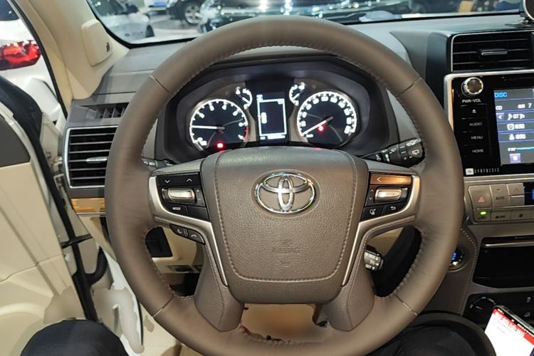 Used Toyota Prado 2018 3.5L Automatic TX-L NAVI Steering Wheel