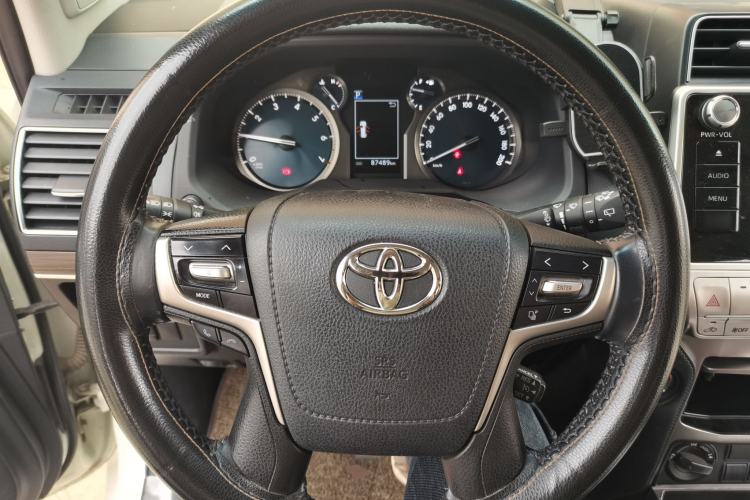 Used Toyota Prado 2018 3.5L Automatic TX-L with Rear-Mounted Spare Tire Steering Wheel