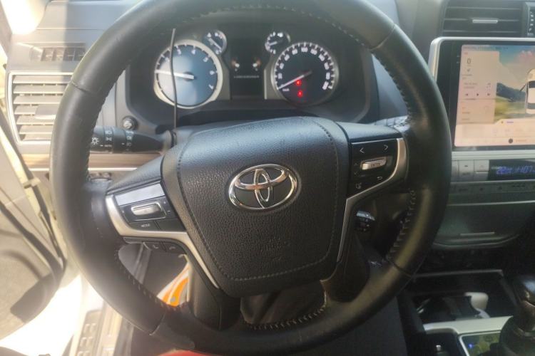 Used Toyota Prado 2018 3.5L Automatic TX-L with Rear-Mounted Spare Tire Steering Wheel