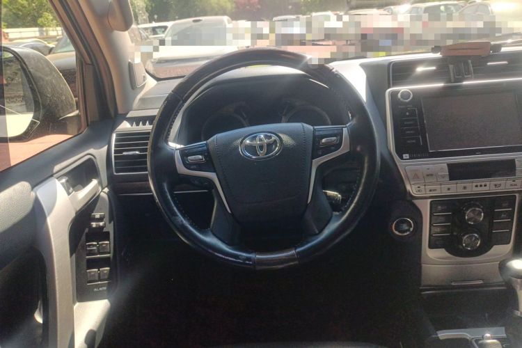 Used Toyota Prado 2018 3.5L Automatic VX NAVI with Rear-Mounted Spare Tire Steering Wheel