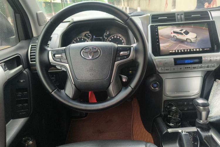Used Toyota Prado 2018 3.5L Automatic TX-L NAVI Steering Wheel