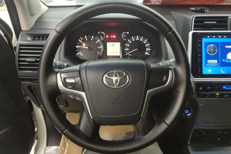 Used Toyota Prado 2018 3.5L Automatic SX Steering Wheel