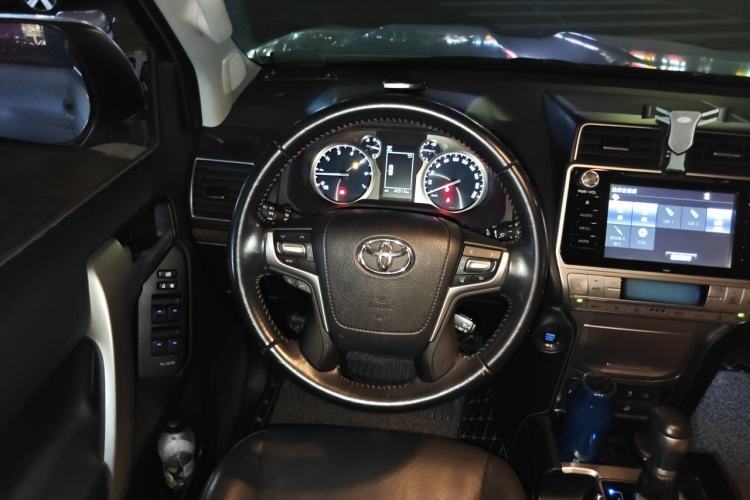 Used Toyota Prado 2018 3.5L Automatic TX-L with Rear-Mounted Spare Tire Steering Wheel