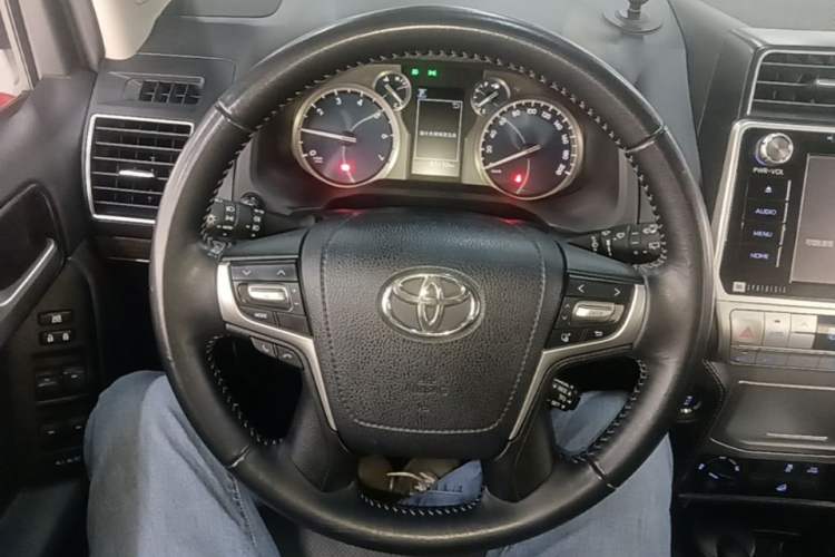 Used Toyota Prado 2018 3.5L Automatic TX-L NAVI Steering Wheel