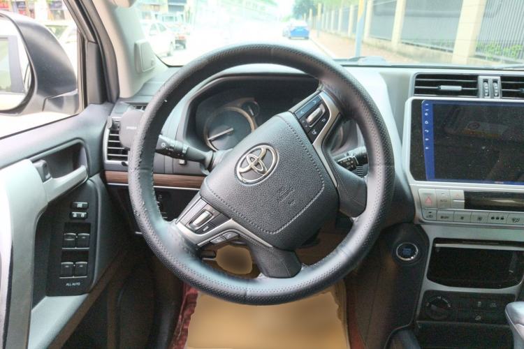 Used Toyota Prado 2018 3.5L Automatic TX-L with Rear-Mounted Spare Tire Steering Wheel