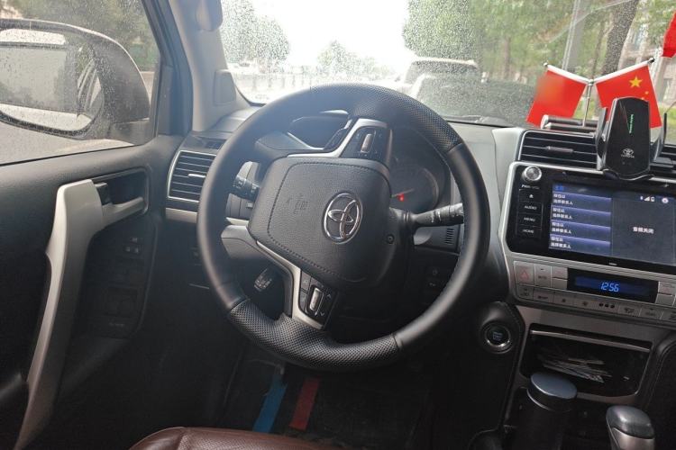 Used Toyota Prado 2018 3.5L Automatic TX-L with Rear-Mounted Spare Tire Steering Wheel