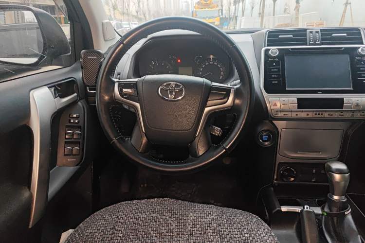 Used Toyota Prado 2018 3.5L Automatic TX Steering Wheel