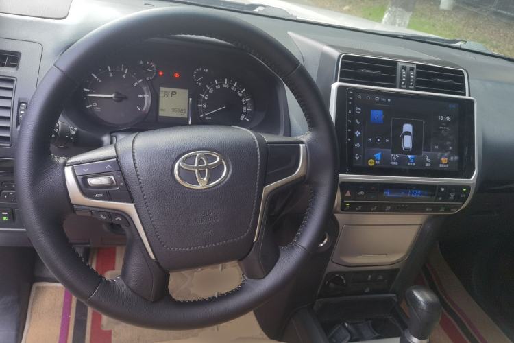 Used Toyota Prado 2018 3.5L Automatic SX Steering Wheel